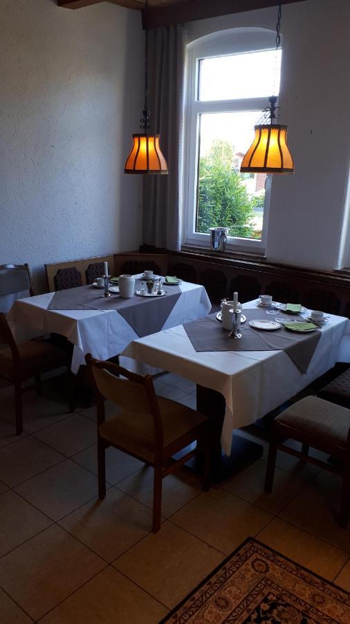 Gasthaus Deutsches Haus Garni Wunstorf Ngoại thất bức ảnh